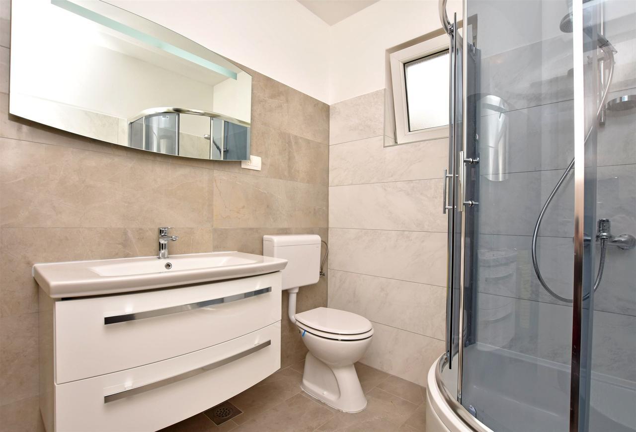 Apartment Dora Duće Extérieur photo