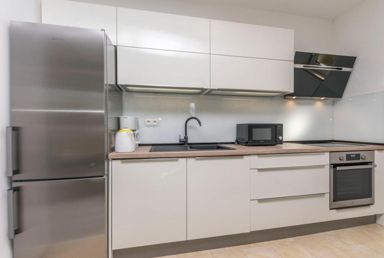 Apartment Dora Duće Extérieur photo